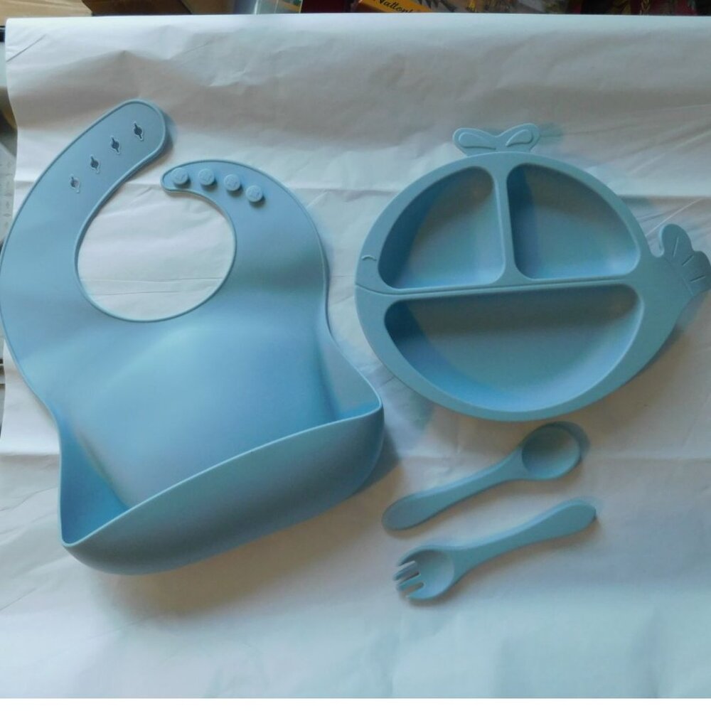 Toddler Feeding Set 4 piece- Food Grade Silicone - Bib, Spoon, Fork, plate - NEW